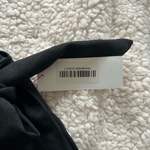 Essue black skirt size M - Picture 3 of 3